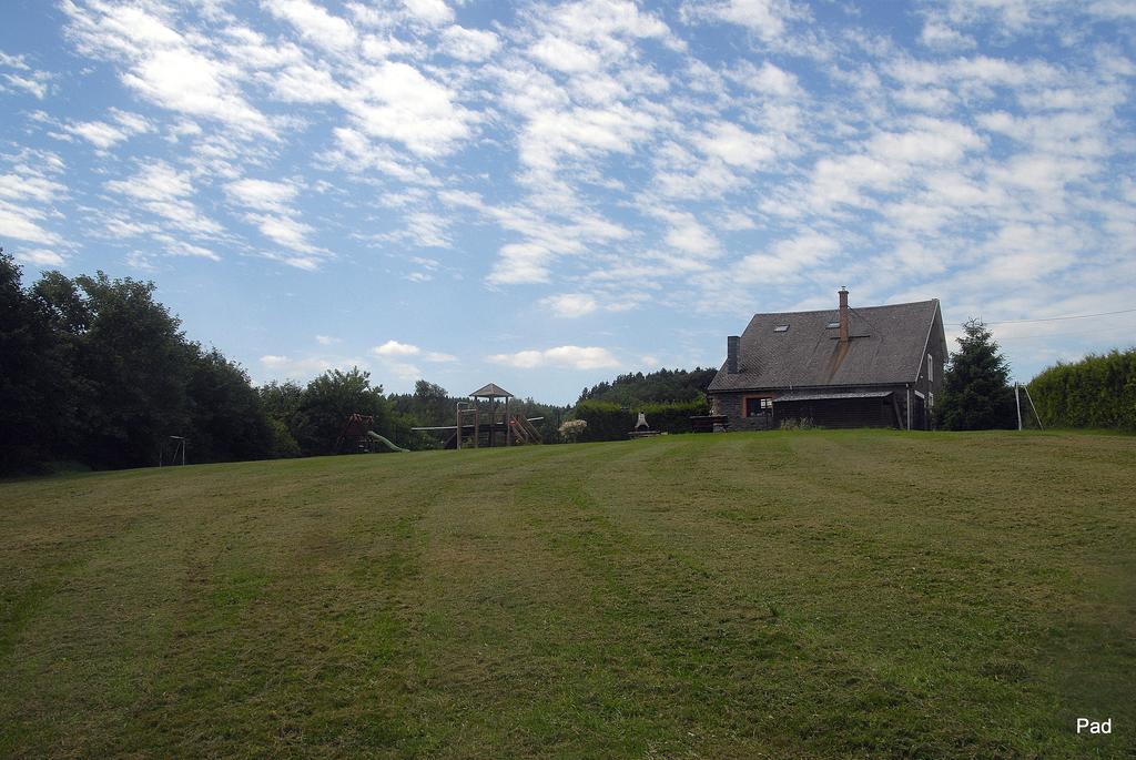 La Cle Des Champs Villa Bertogne Exterior foto